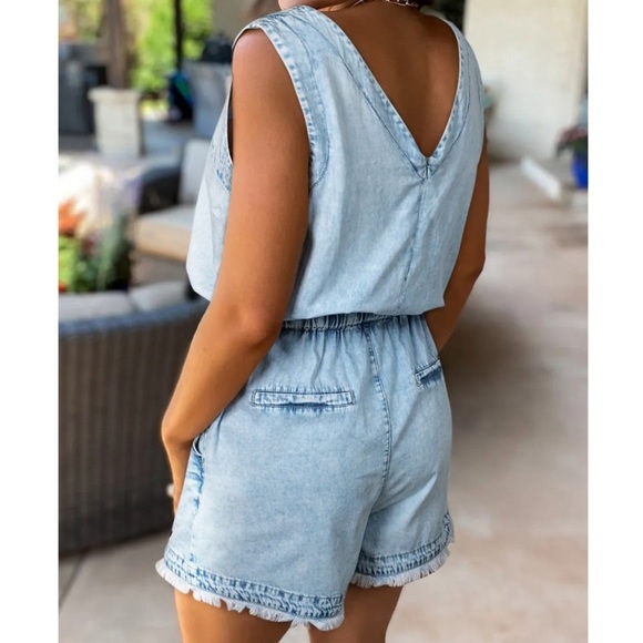 NWT Mustard Seed “Denim” Studded Romper - Picture 2 of 9